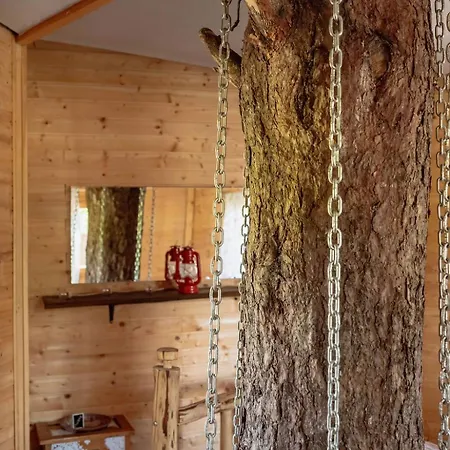 Tesla'S Valley Smiljan Room photo